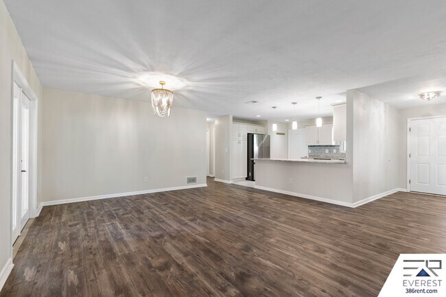 Foto del edificio - 19 Westford Ln