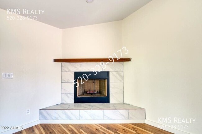 Building Photo - 1775 Wildflower Dr