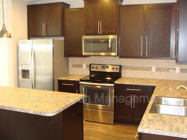 Foto del edificio - 115 Reese Way