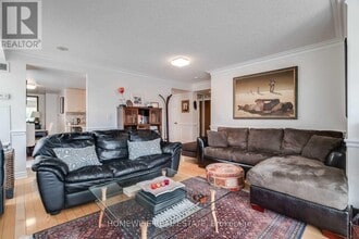 Building Photo - 130 Pond Dr