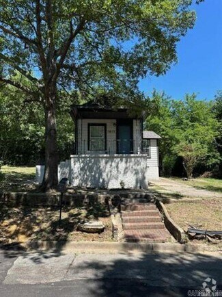 Building Photo - 1613 Johnson St