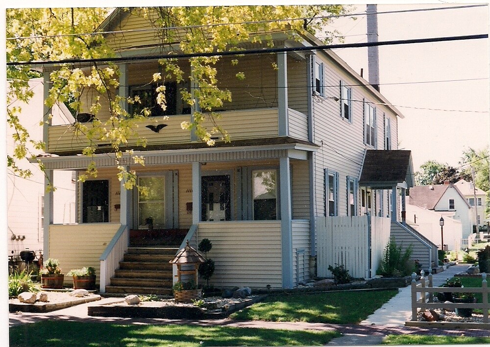 Primary Photo - 1114 State St