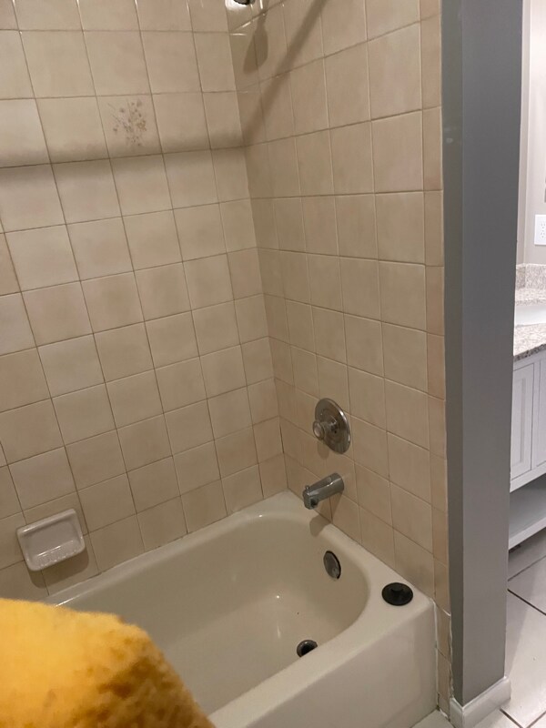 Building Photo - 205 Dovetail Ct