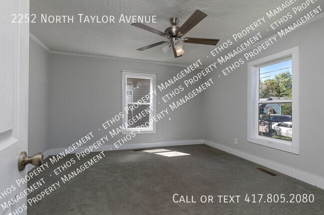 Building Photo - 2 Bedroom / 1 Bath Midtown