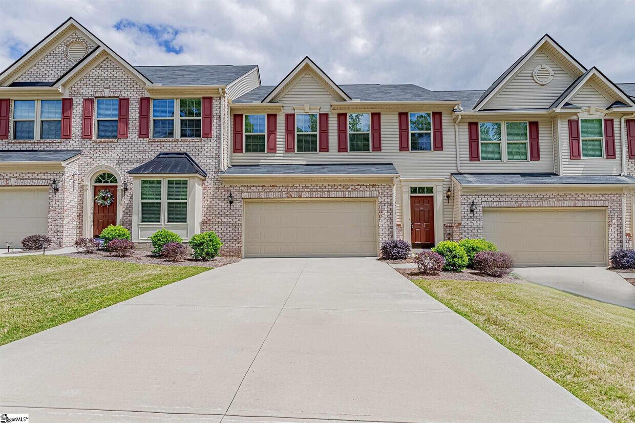 375 Bellerive Dr, Duncan, SC 29334 Condo for Rent in Duncan, SC