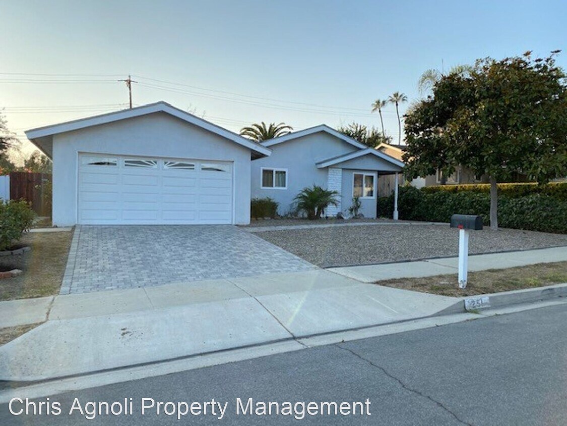 Foto principal - 3 br, 2 bath House - 251 Big Sur