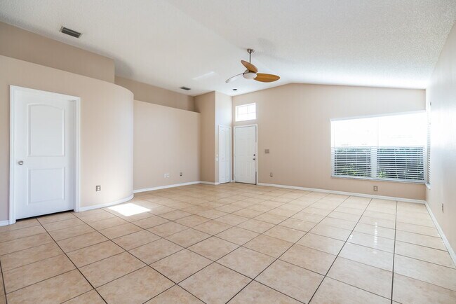 Building Photo - 1610 Sand Key Cir