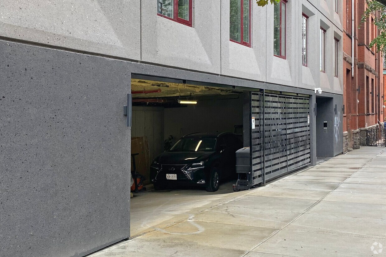 Foto del edificio - 249 N 5th St