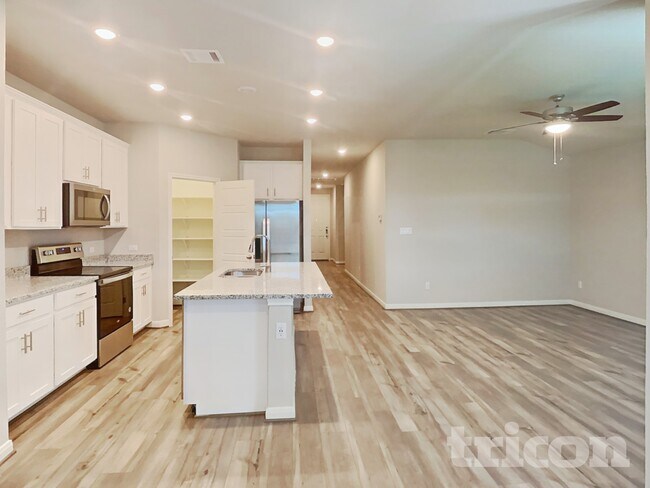 Foto del edificio - 13623 Emerson Wy