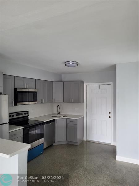 Foto del edificio - 2941 NW 12th St