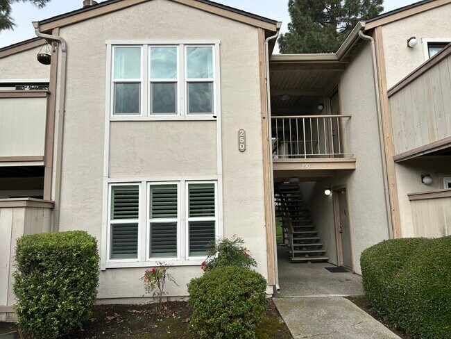 Frente del #5 - 250 Chilpancingo Pky