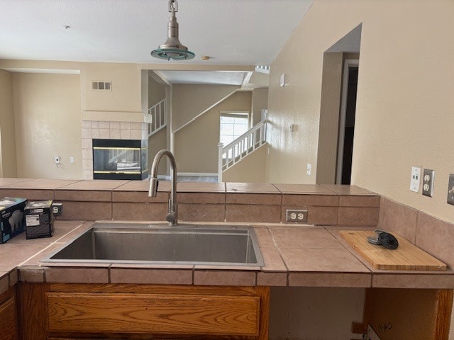 Foto del edificio - 17203 Ave Del Sol