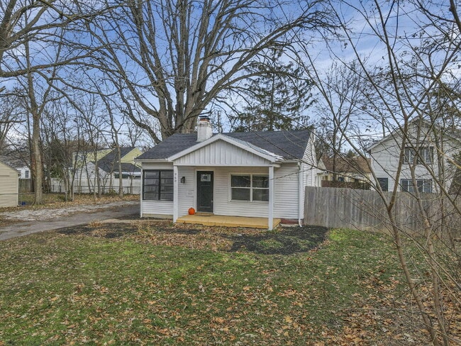 Building Photo - Elegant College Avenue Residence in a Prime Columbus Location