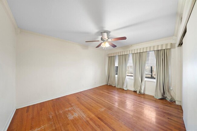 Foto del edificio - 6213 Grape St