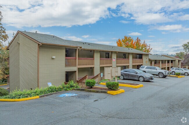 Primary Photo - Veranda Green Apartments