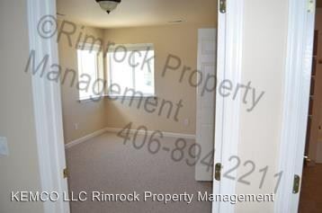 Building Photo - 712 Oakmont Rd