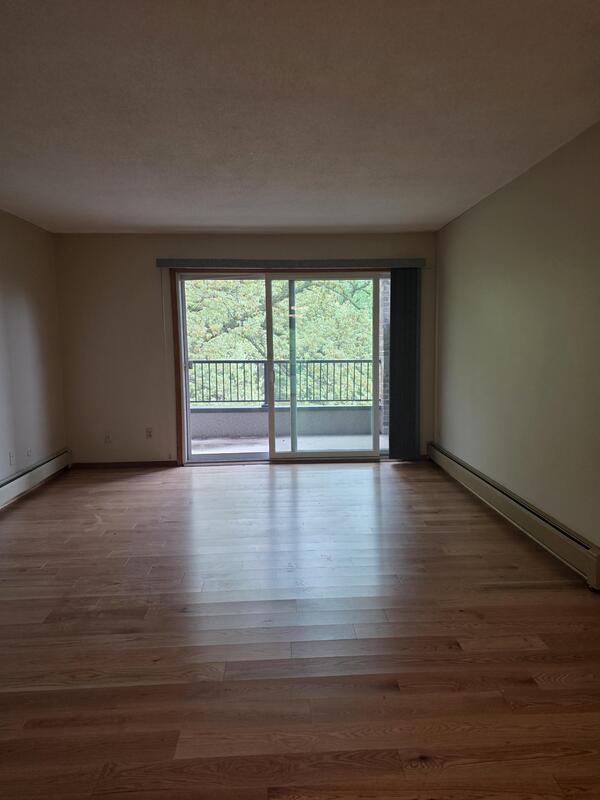 Foto del edificio - 2210 Midland Grove Rd