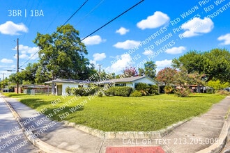 Building Photo - 271 Wayside Dr