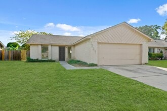 Building Photo - 7227 Colima Dr Building Photo - 7227 Colima Dr