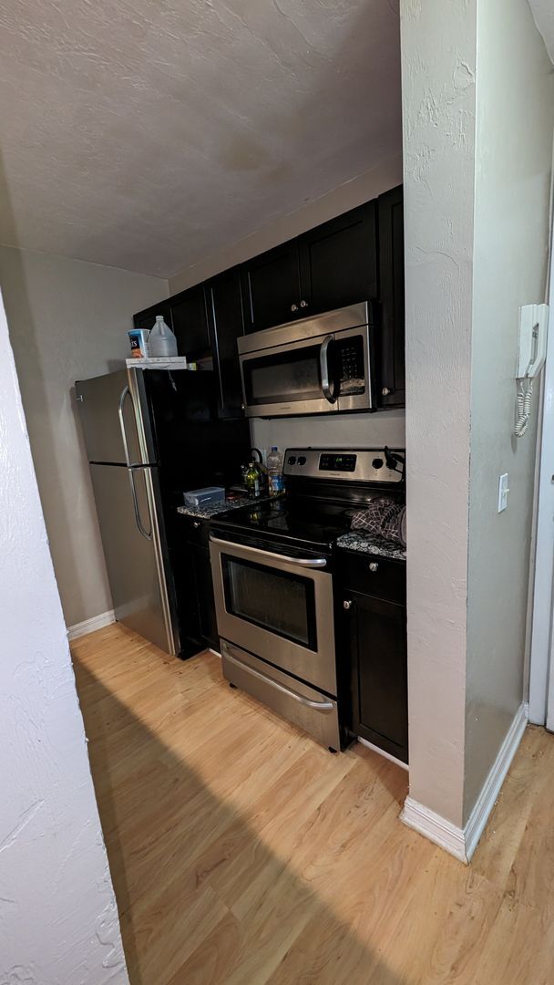 Foto del edificio - 4000 SW 23rd St