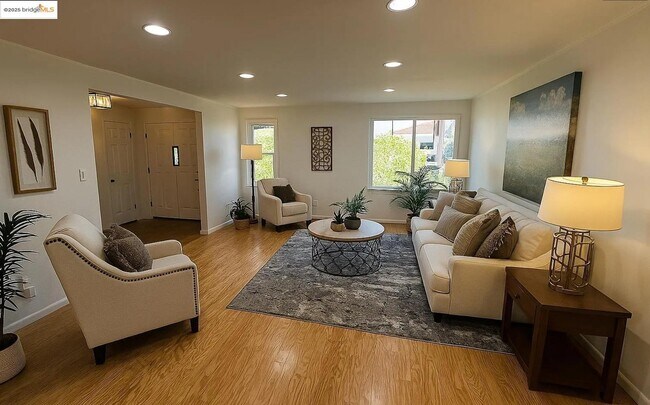 Foto del edificio - 301 Discovery Bay Blvd