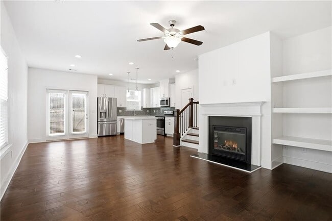 Building Photo - 6360 Princeton Ridge Dr