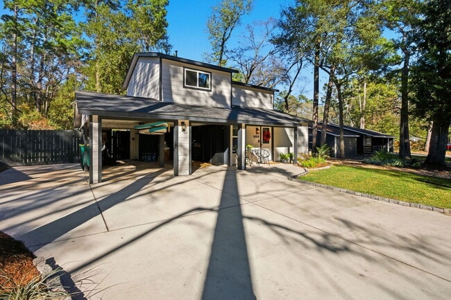 Foto del edificio - 1004 E Red Cedar Cir