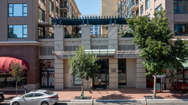 Foto del edificio - 530 K St