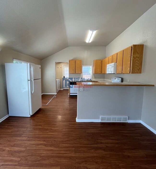 Foto del edificio - 1305 N Monroe Ave