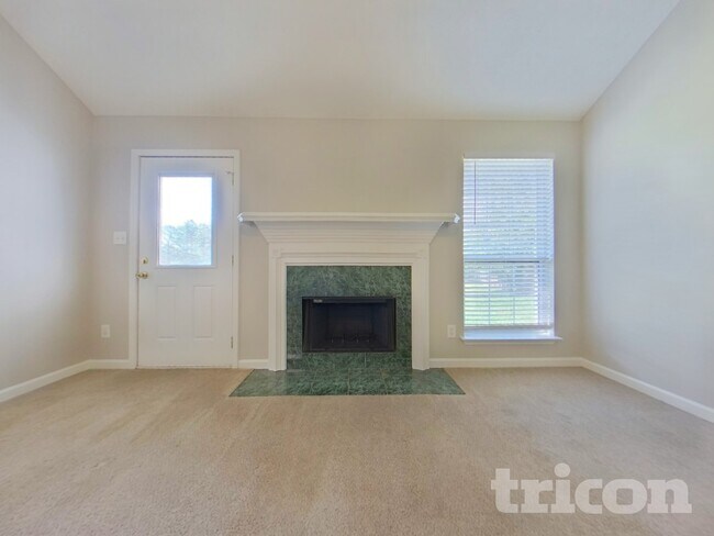 Foto del edificio - 300 Willow Forks Ct