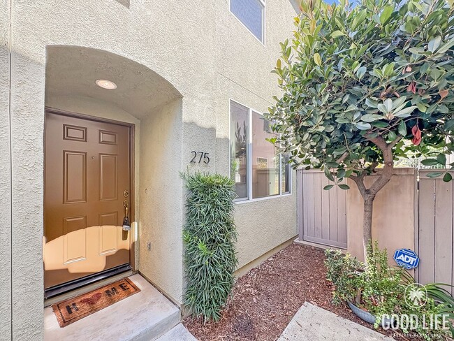 Foto del edificio - Available Now - Gated San Marcos 2BR/2.5BA...