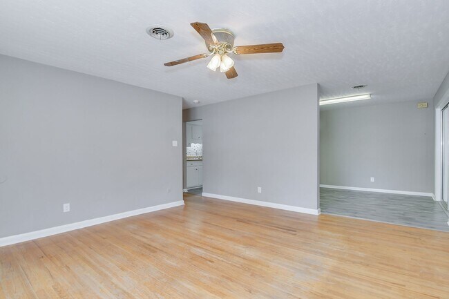 Foto del edificio - 4 Bedroom 1.5 Bathroom Home in Augusta