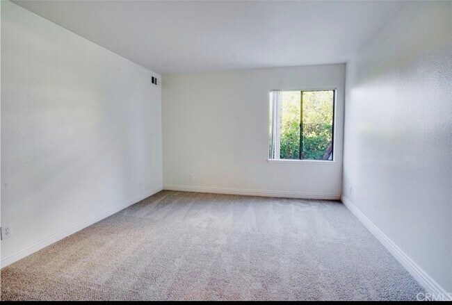 Foto del edificio - 700 W 3rd St