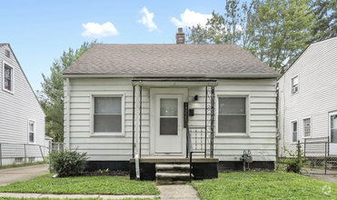 Building Photo - 19223 Beaconsfield St