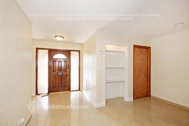 Building Photo - 11151 NW 36th Ct