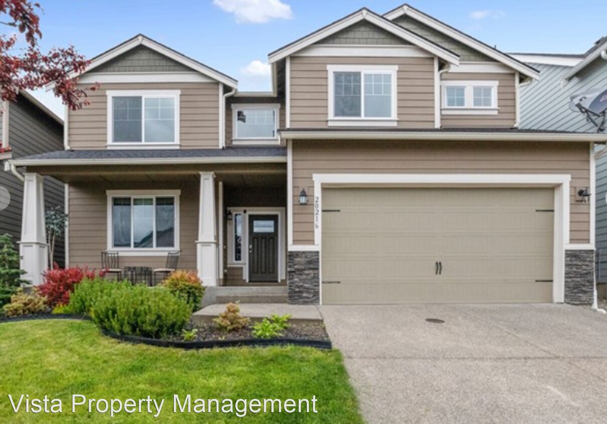 4 br, 2 bath House 20216 19th Ave E House Rental in Spanaway, WA