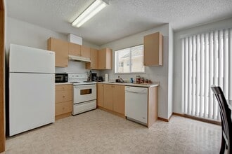 Building Photo - Ridgeview Village