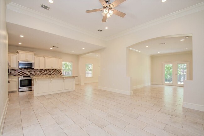 Foto del edificio - 10572 Twin Oak Dr