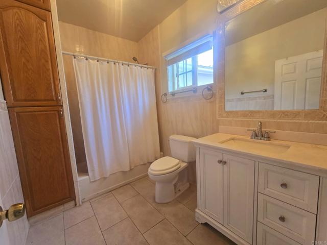 Building Photo - 6805 Rolando Knolls Dr