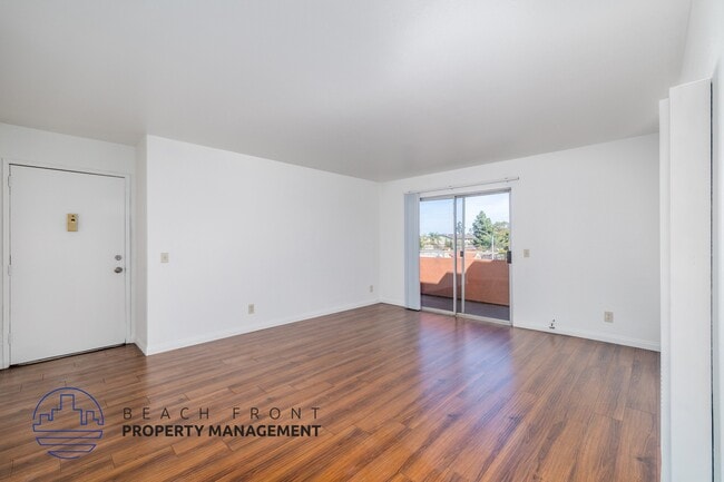 Foto del edificio - 2422 E. 11th St.