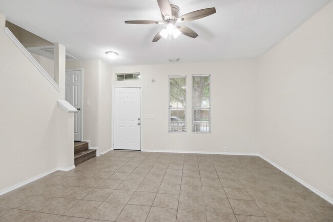 Foto del edificio - 3526 Glenmore Meadow Dr