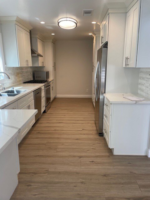 Foto del edificio - 5707 Melvin Ave