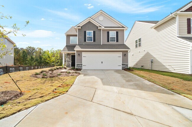 Foto del edificio - Almost Brand New Home 4 Bedroom with 2.5 baths