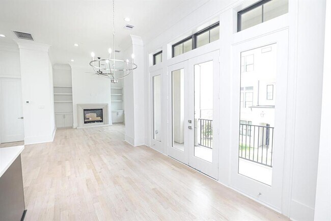 Foto del edificio - 2120 Blalock Rd