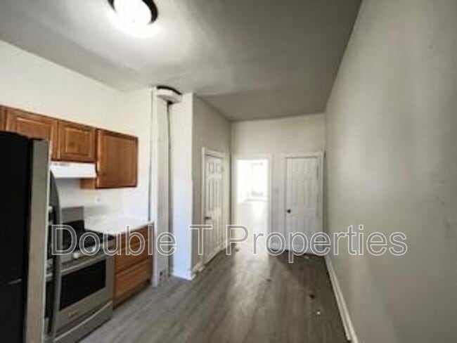 Foto del edificio - 3010 Grayson St