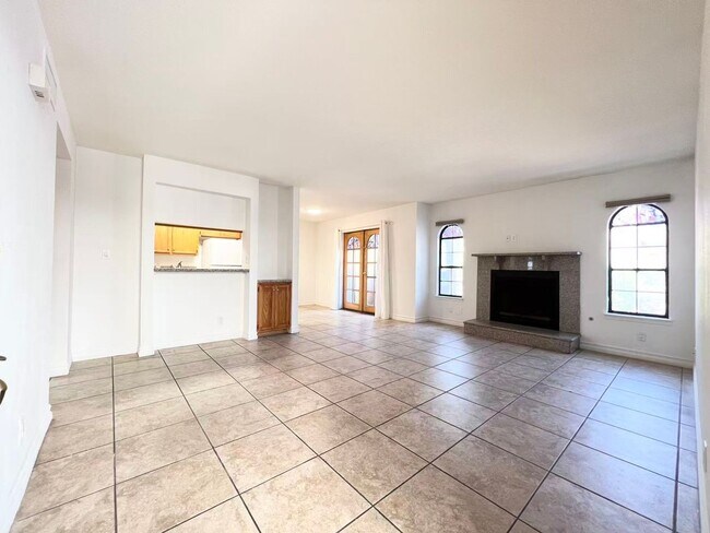 Building Photo - 4069 Nook Way