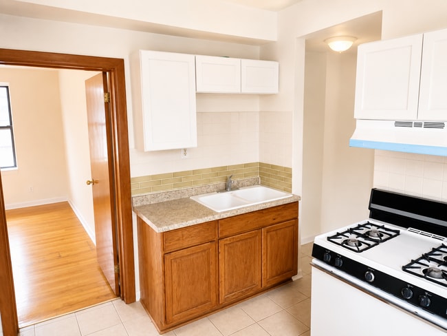 Foto del edificio - 3560 W Cortland St