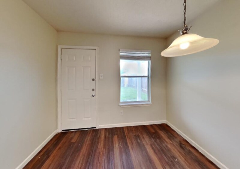 Foto principal - 446 1st St