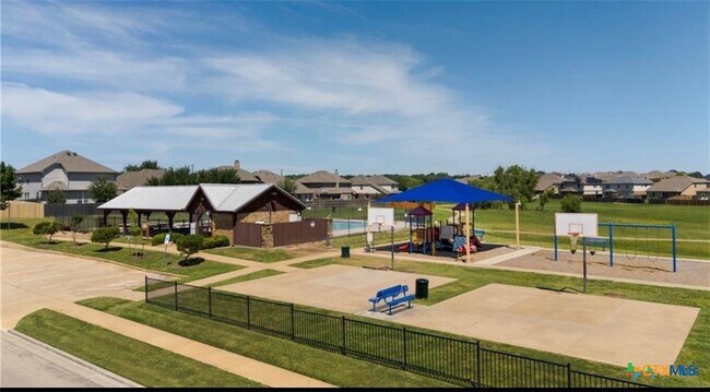 Foto del edificio - 9602 Glynhill Ct