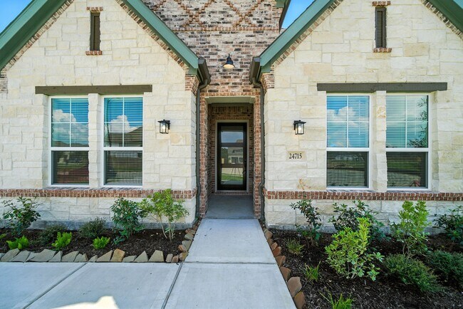Building Photo - 24715 Bunker Bay Ct